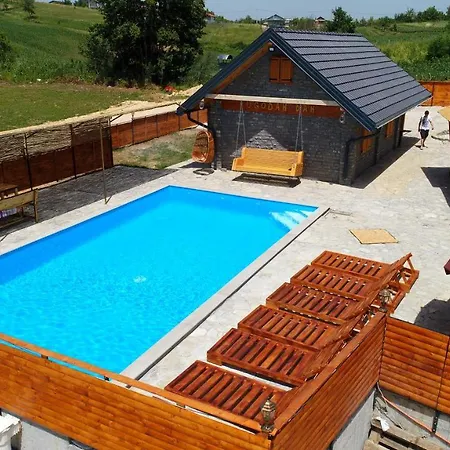 Bazen Bosanska Kuca Bungalov